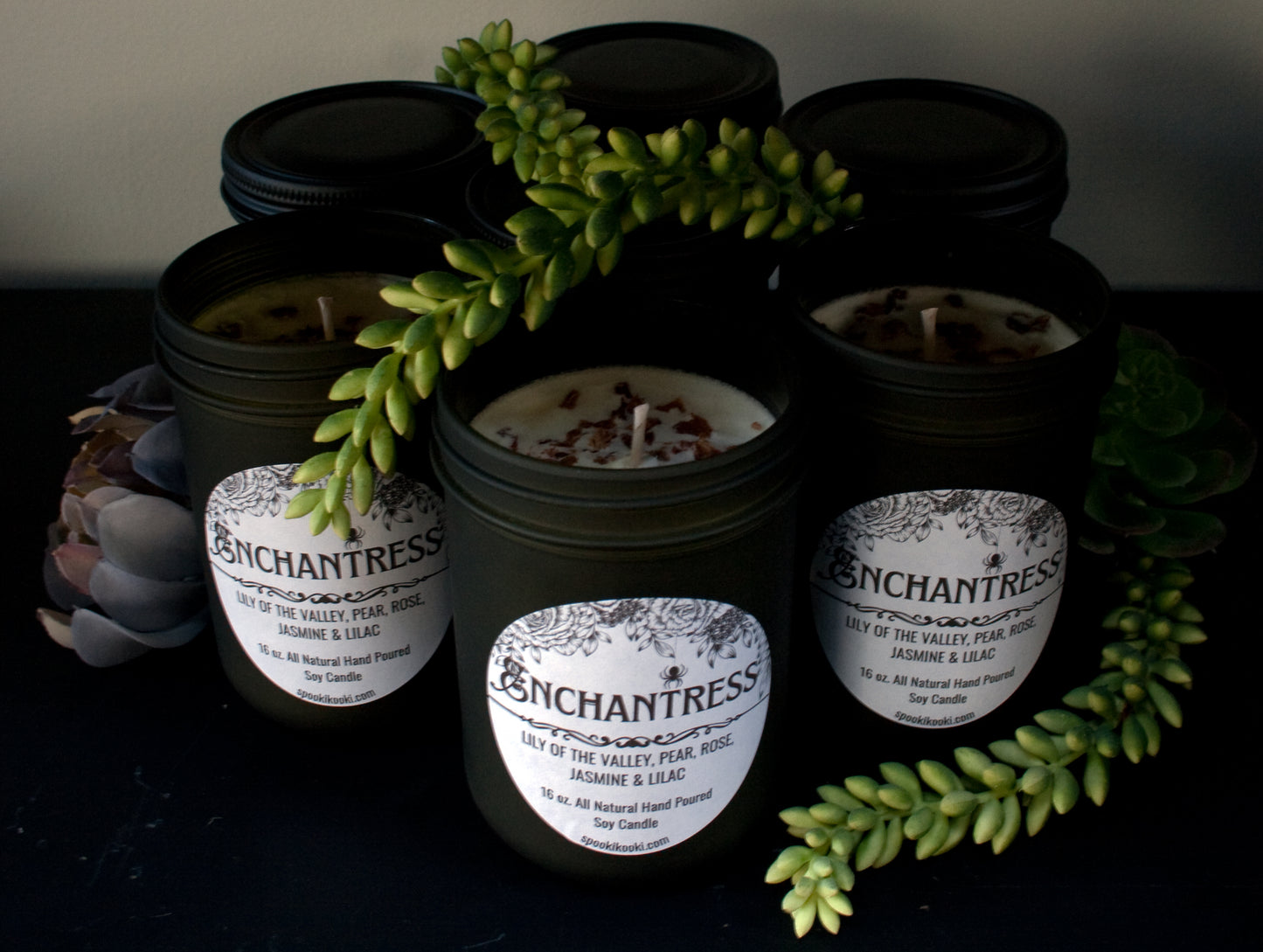 Enchantress 16 oz Soy Candle