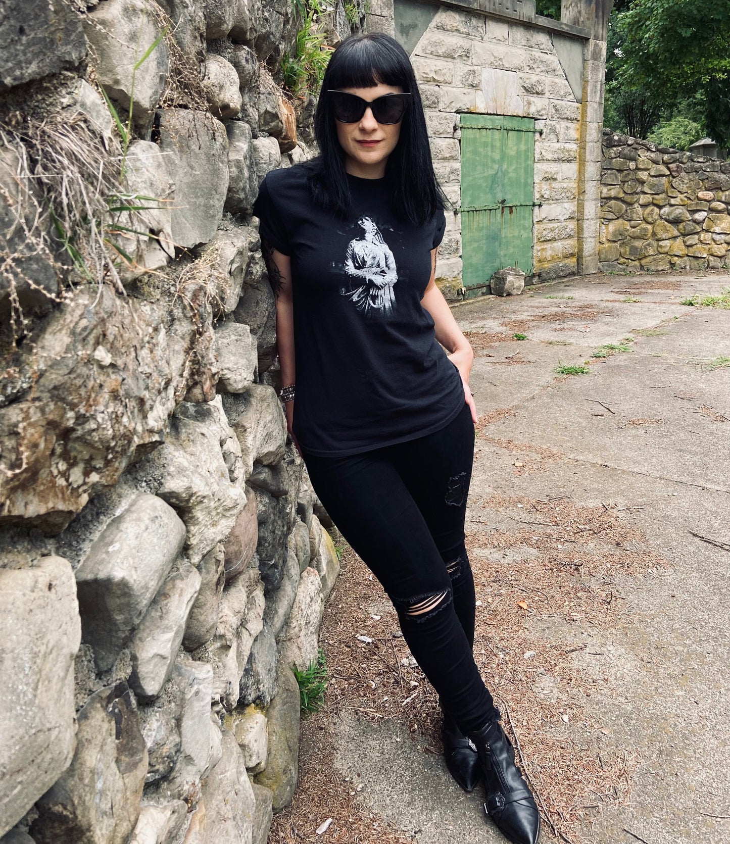 Grave Images Rosa Nocte Unisex Tee